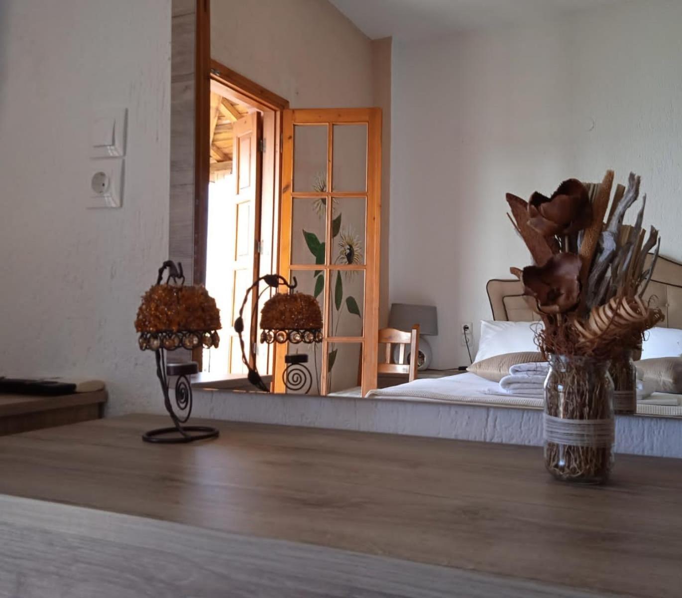 Ferienwohnung Nemesis Neo Klima Exterior foto